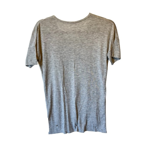 Lululemon Daya knit tee 4 Gray Cashmere Rayon blend Breathable Lightweight top - Picture 2 of 7